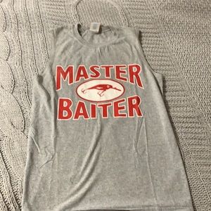 Men’s muscle shirt